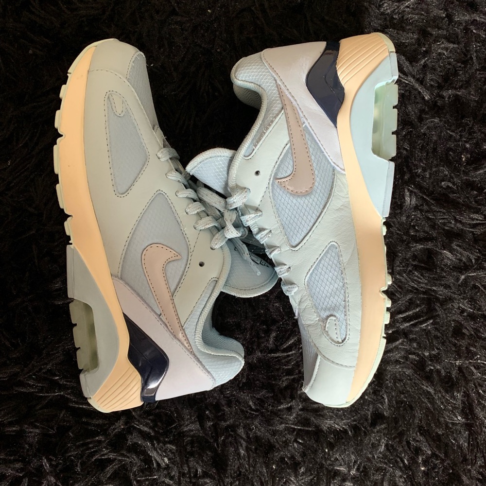 Air Max 180 Size 6